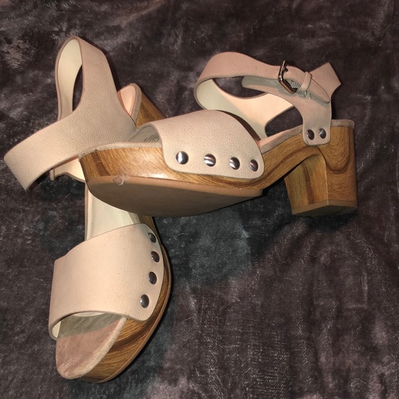 Women’s sandals - Picture 2 of 4